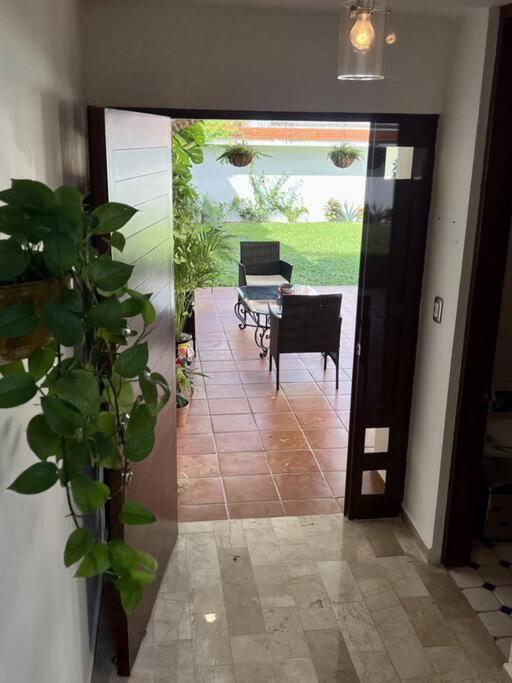 Beautiful Jungle House On A Strategic Location Villa Cancún Exterior foto