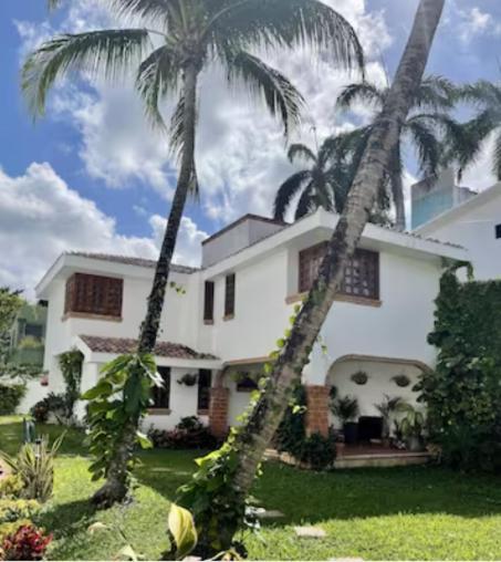 Beautiful Jungle House On A Strategic Location Villa Cancún Exterior foto